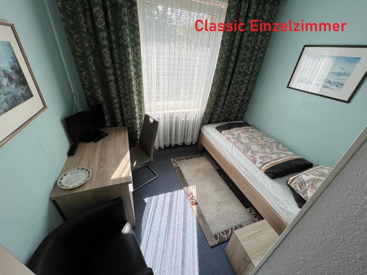 Hotelpension Am Thermalbad Бад-Нендорф Экстерьер фото