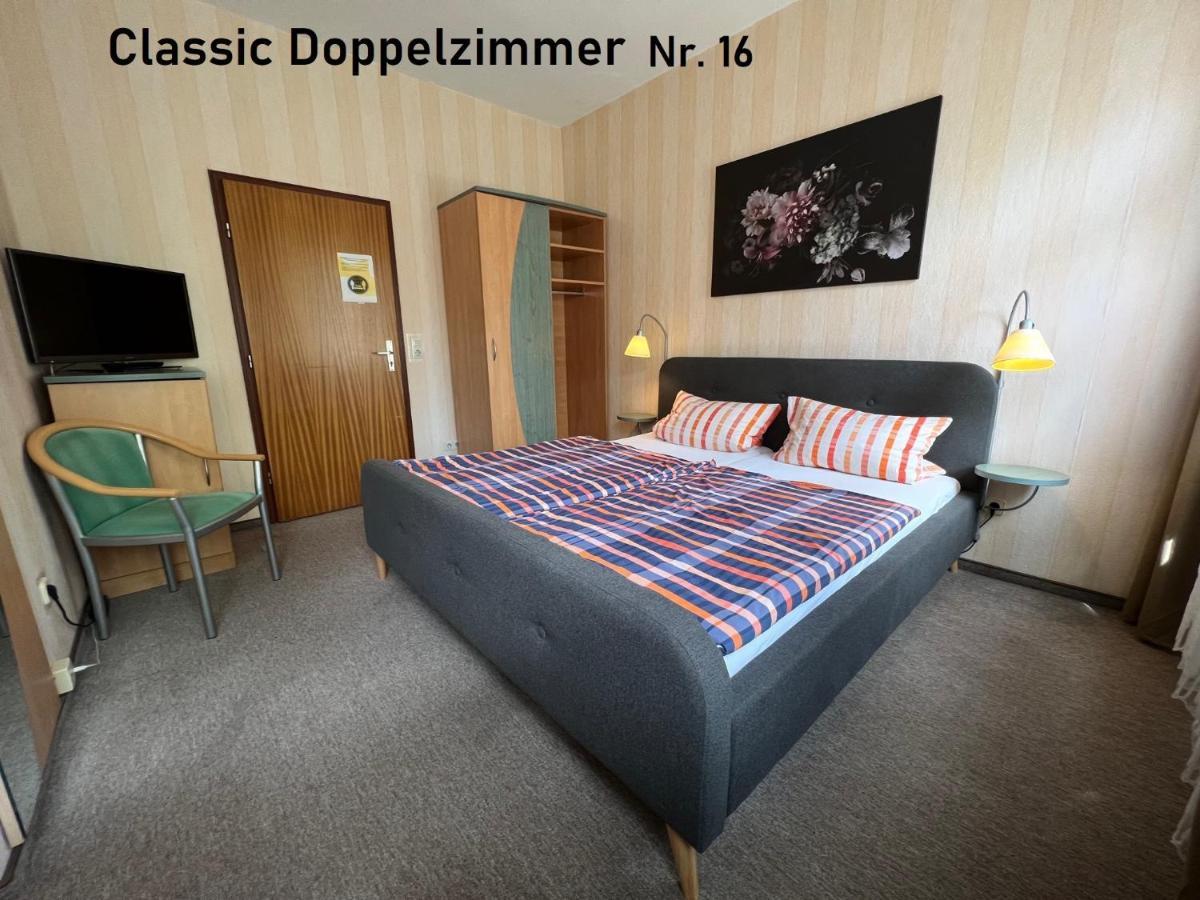 Hotelpension Am Thermalbad Бад-Нендорф Экстерьер фото